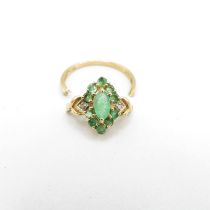 9ct gold diamond & emerald cluster ring (2.4g) AS SEEN - SNAPPED Size DAMAGED