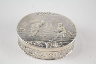 Antique Edwardian 1904 Birmingham Sterling Silver Figural Snuff Box (46g) // Maker - William Moering