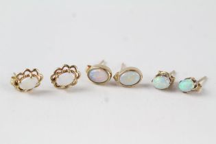 3 x 9ct gold white opal stud earrings (2.5g)