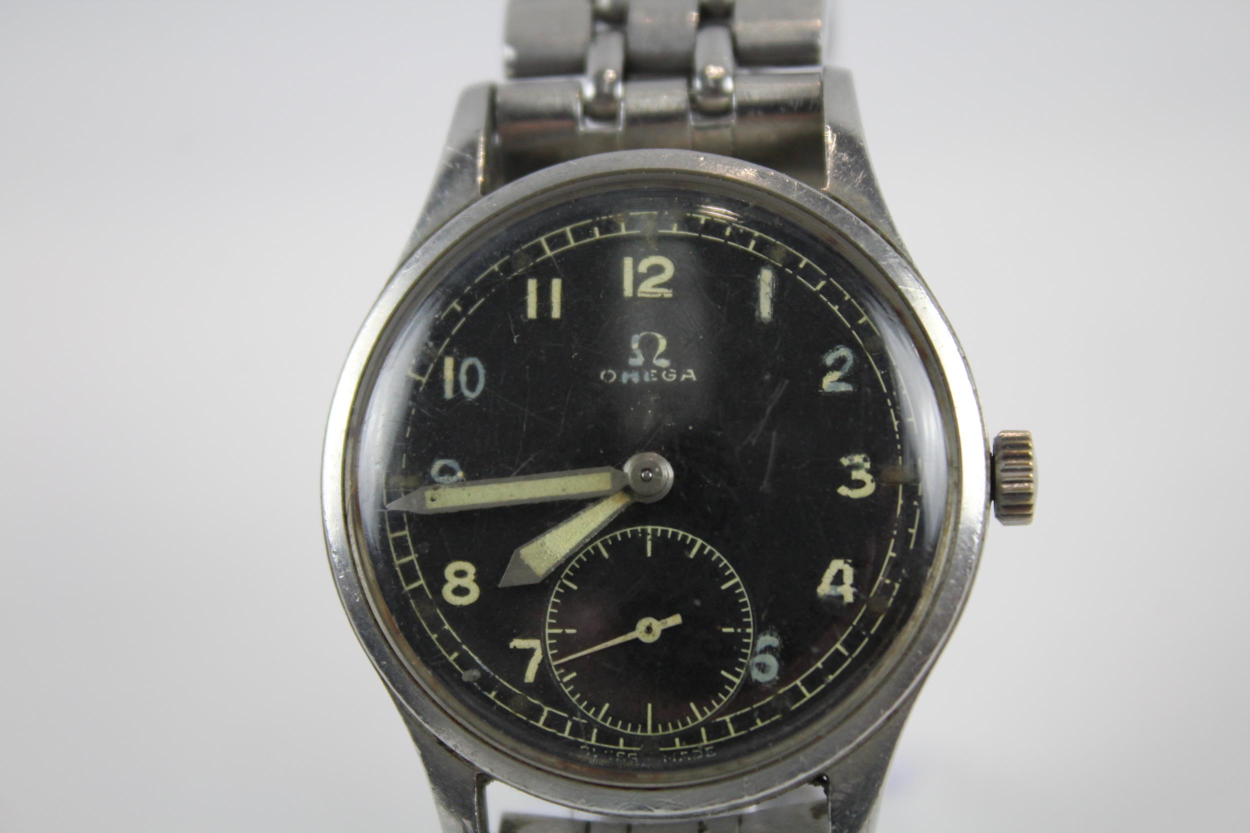 OMEGA DIRTY DOZEN Gents Military Issued WRISTWATCH Hand-wind // OMEGA DIRTY DOZEN Gents Military - Image 3 of 6