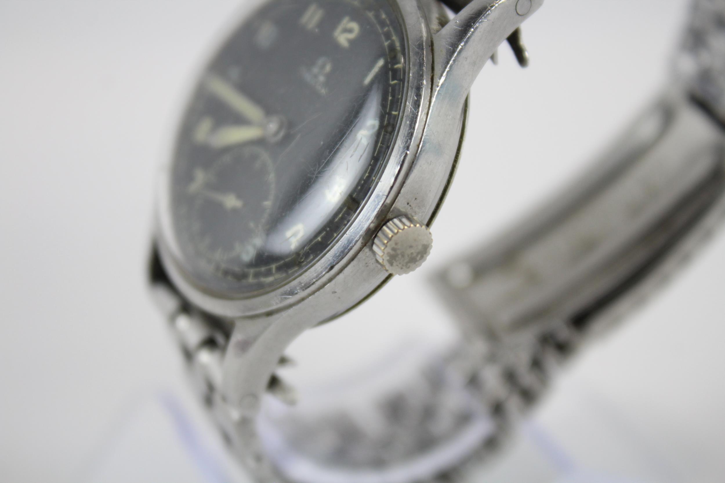 OMEGA DIRTY DOZEN Gents Military Issued WRISTWATCH Hand-wind // OMEGA DIRTY DOZEN Gents Military - Image 4 of 6