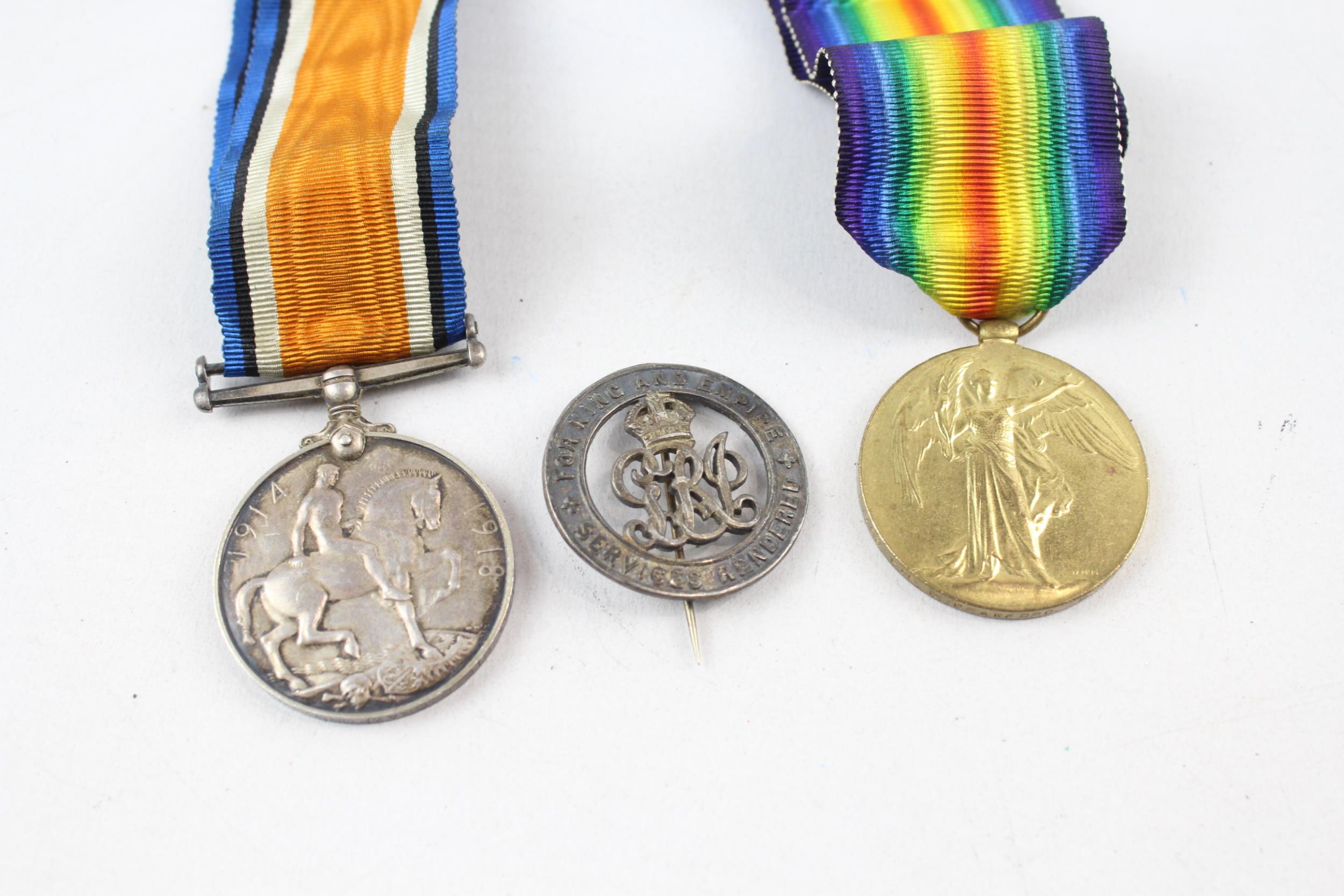 WW1 Medal Pair & Silver War Badge Named. 51753 Pte. D. Crawford R. Scots // WW1 Medal Pair &