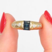 9ct gold sapphire & diamond ring (2.5g) Size M