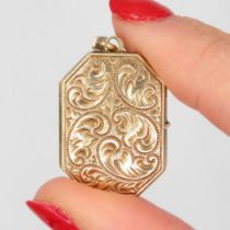 9ct gold locket pendant (3.1g)