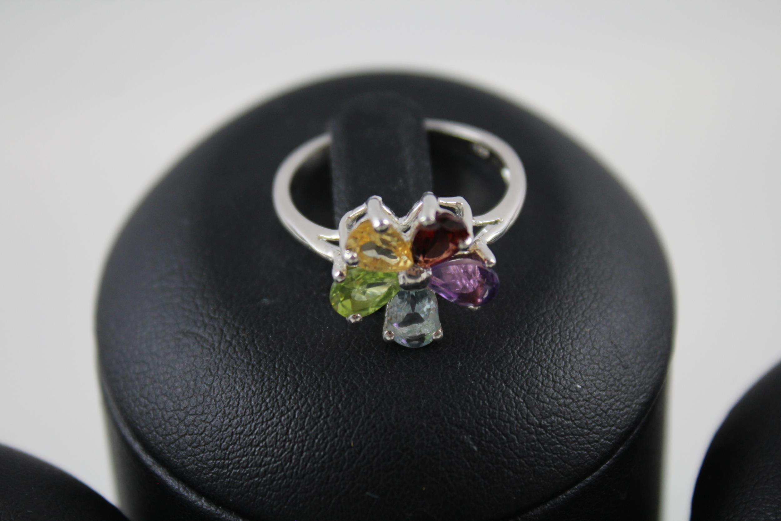 A collection of silver gemstone rings including Fluorite (34g) - Image 5 of 9
