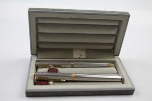 Vintage PARKER Premier Silver Plate Cased Fountain Pen w/ 14ct Gold Nib Writing // w/ Matching