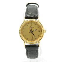 OMEGA 18ct Gold Cased Ladies Vintage WRISTWATCH Quartz WORKING // OMEGA 18ct Gold Cased Ladies