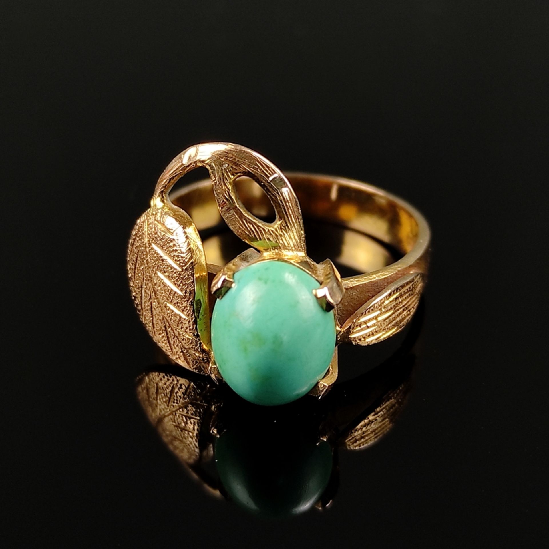 Turquoise ring, 750/18K yellow gold (tested), total weight 5.65g, front with oval turquoise cabocho - Image 2 of 3