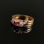 Small ruby diamond ring, 585/14K yellow gold (hallmarked), 2,57g, center small round and faceted ru