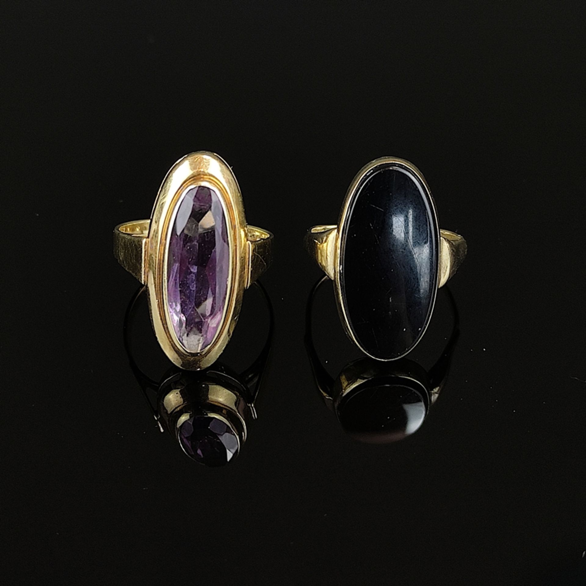 Two gold rings, one amethyst ring, 585/14K yellow gold (hallmarked), total weight 4.88g, central el - Image 2 of 5