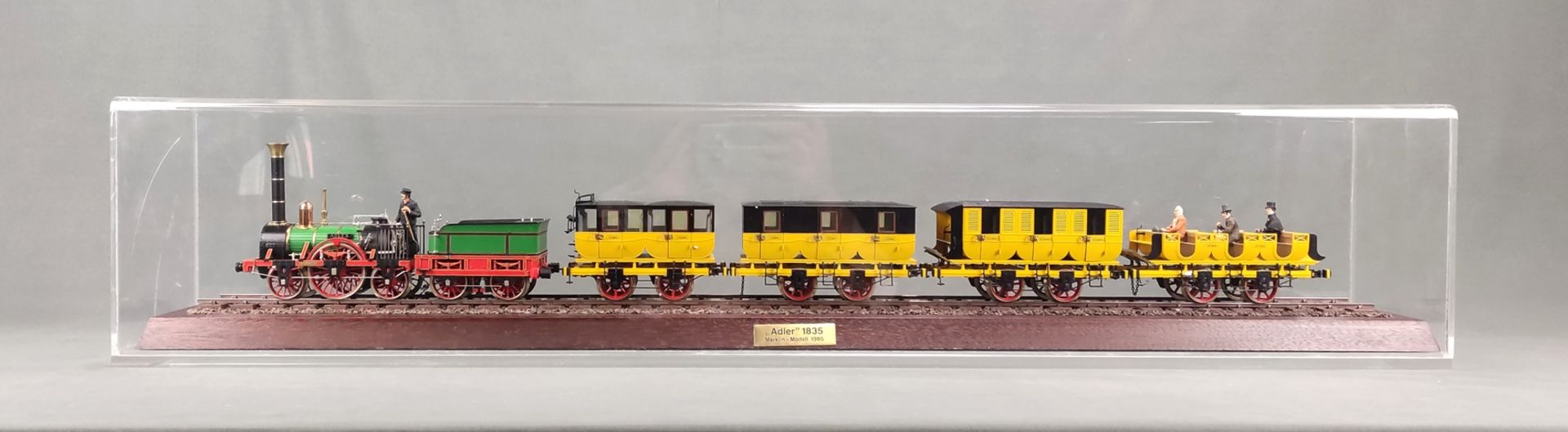 Märklin Spur 1, 5750 train set "Adler", with locomotive, 4 different passenger wagons and 1 set of 