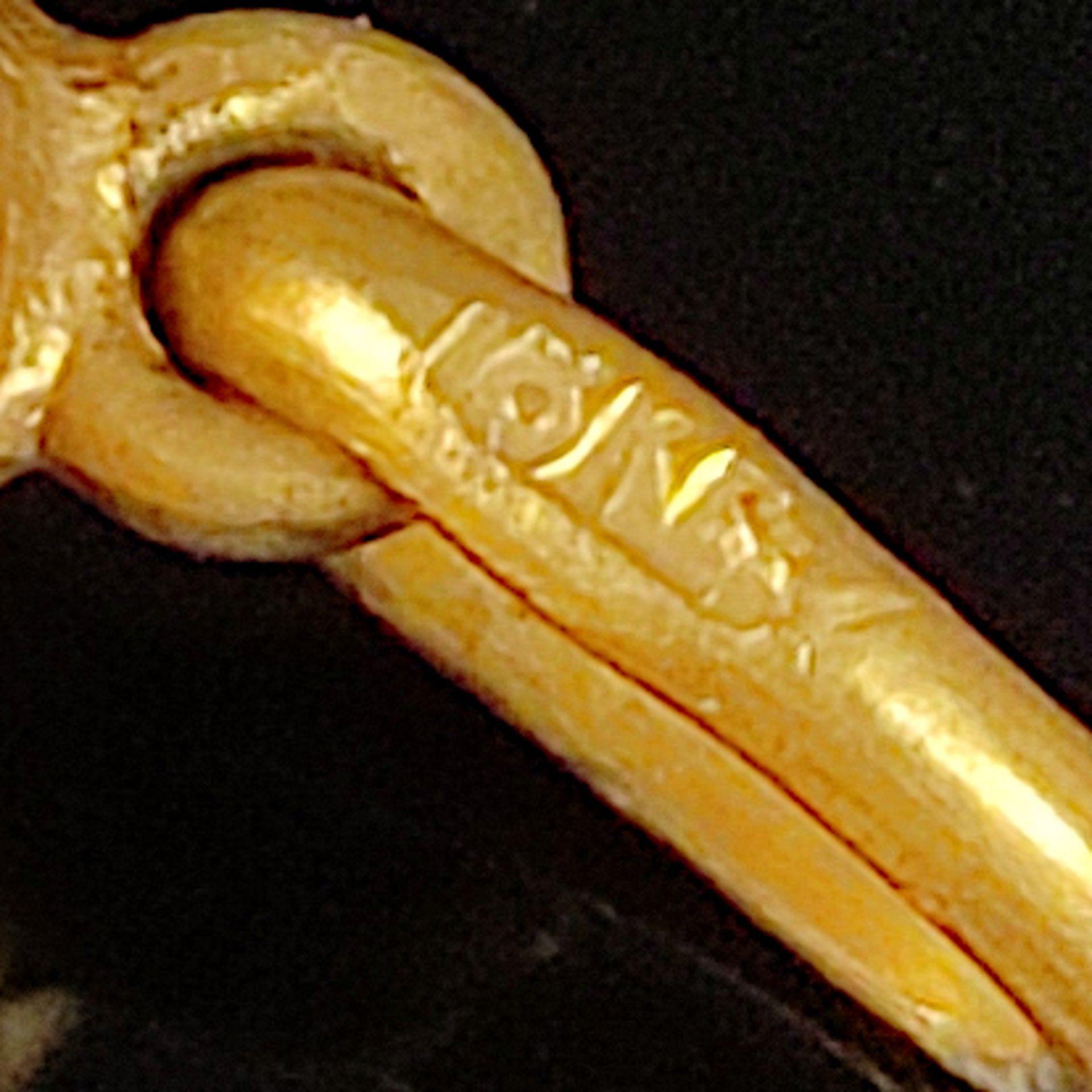 Affenanhänger, 750/18K mattiertes Gelbgold (punziert), 2,6g, Maße ca. 20x16mm - Bild 3 aus 3