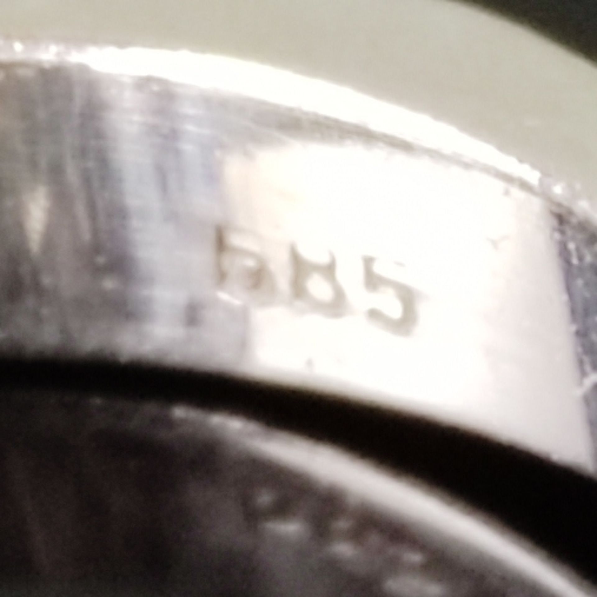 Rubin-Brillant-Ring, 585/14K Weißgold (punziert), 5,24g, mittig ovaler facettierter Rubin, Maße Sch - Bild 3 aus 3