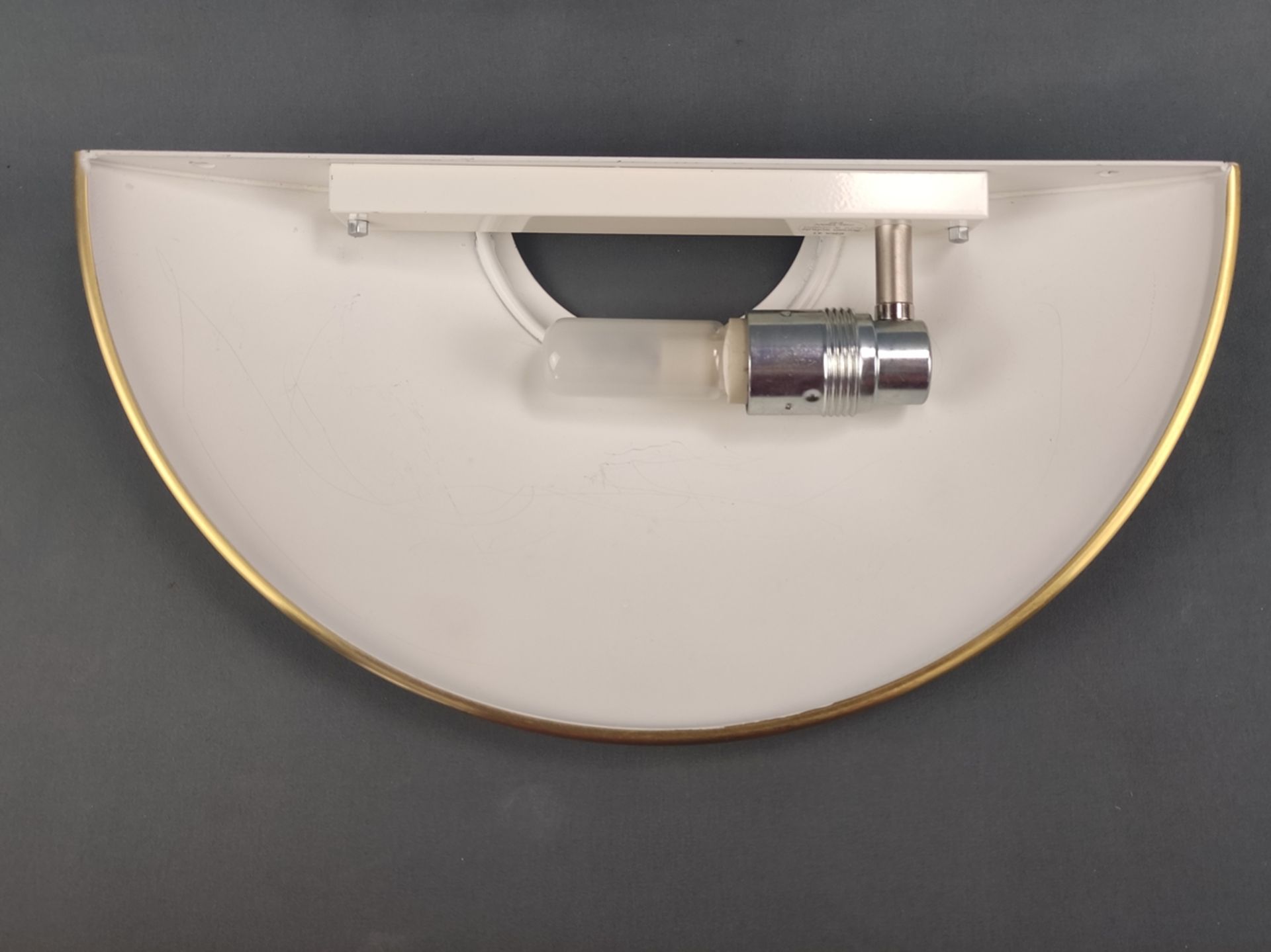 Florian Schulz design lamp/wall lamp, model Era 41, matt brushed brass, single-lamp, screws and gla - Image 2 of 2