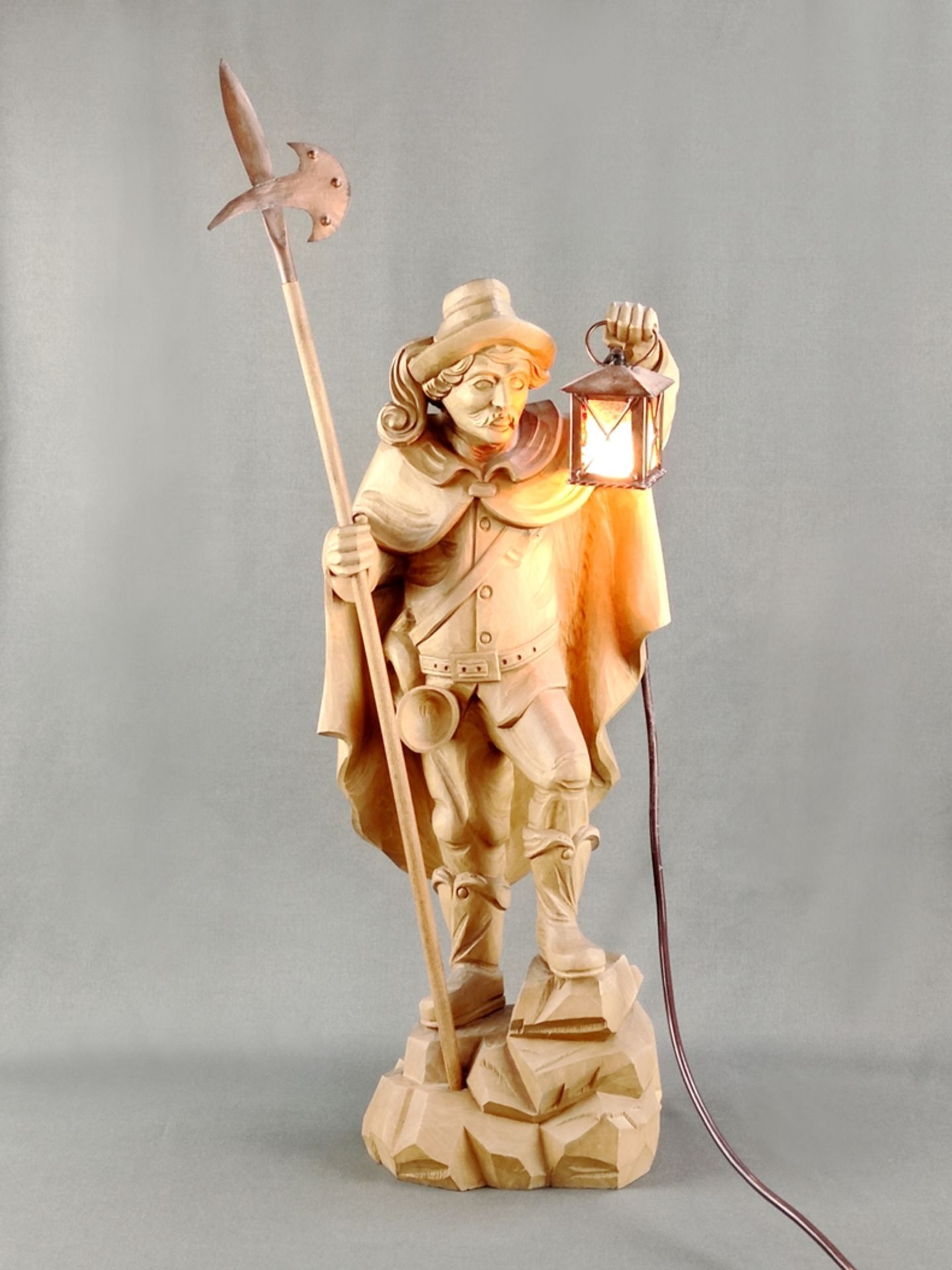 Watchman, Karlsruher Brigändle, electrified, carved wood, height 72cm