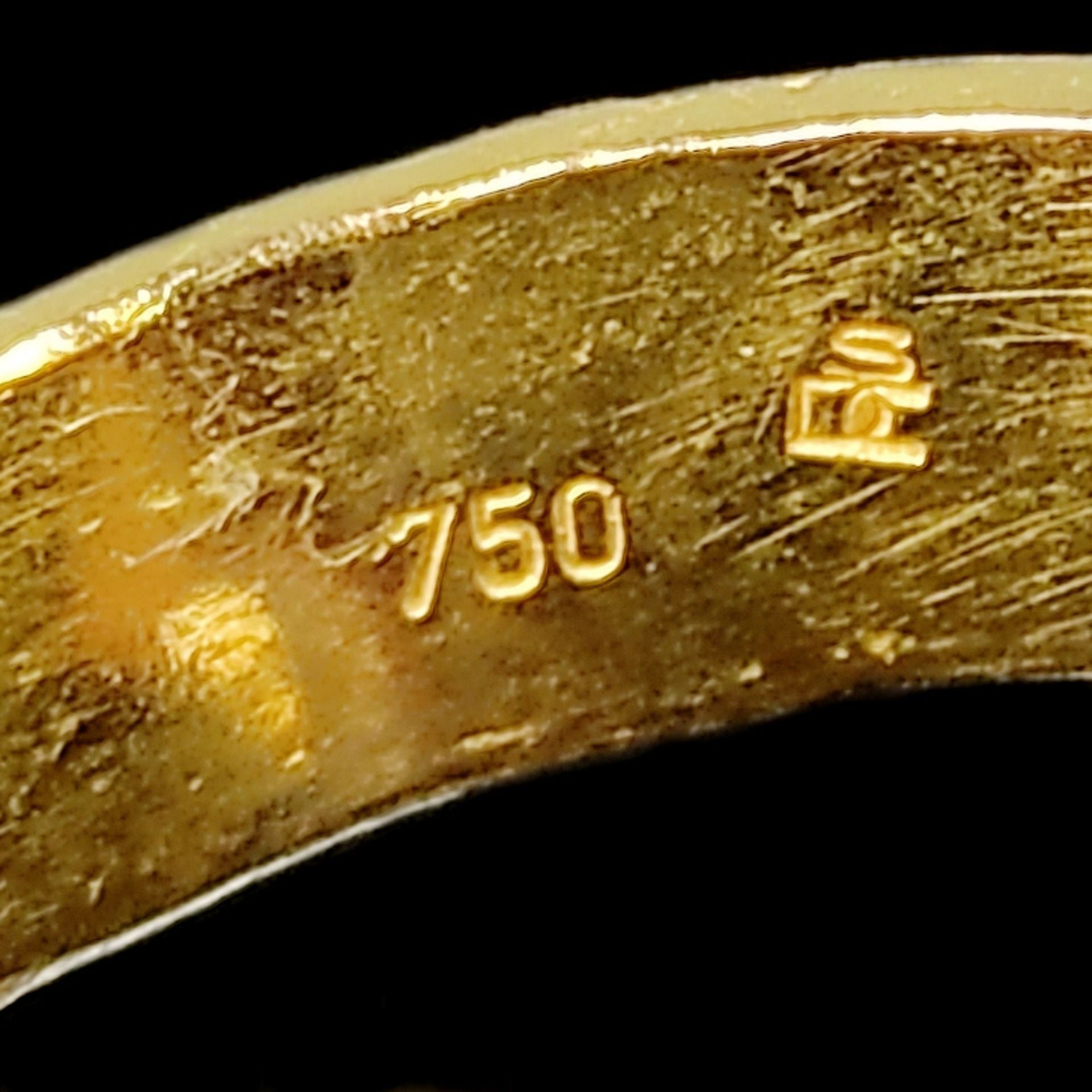 Smaragd-Ring, 750/18K Gelbgold (punziert), 12,45g, ovaler, angehobener Ringkopf mit mittigem Smarag - Bild 3 aus 3
