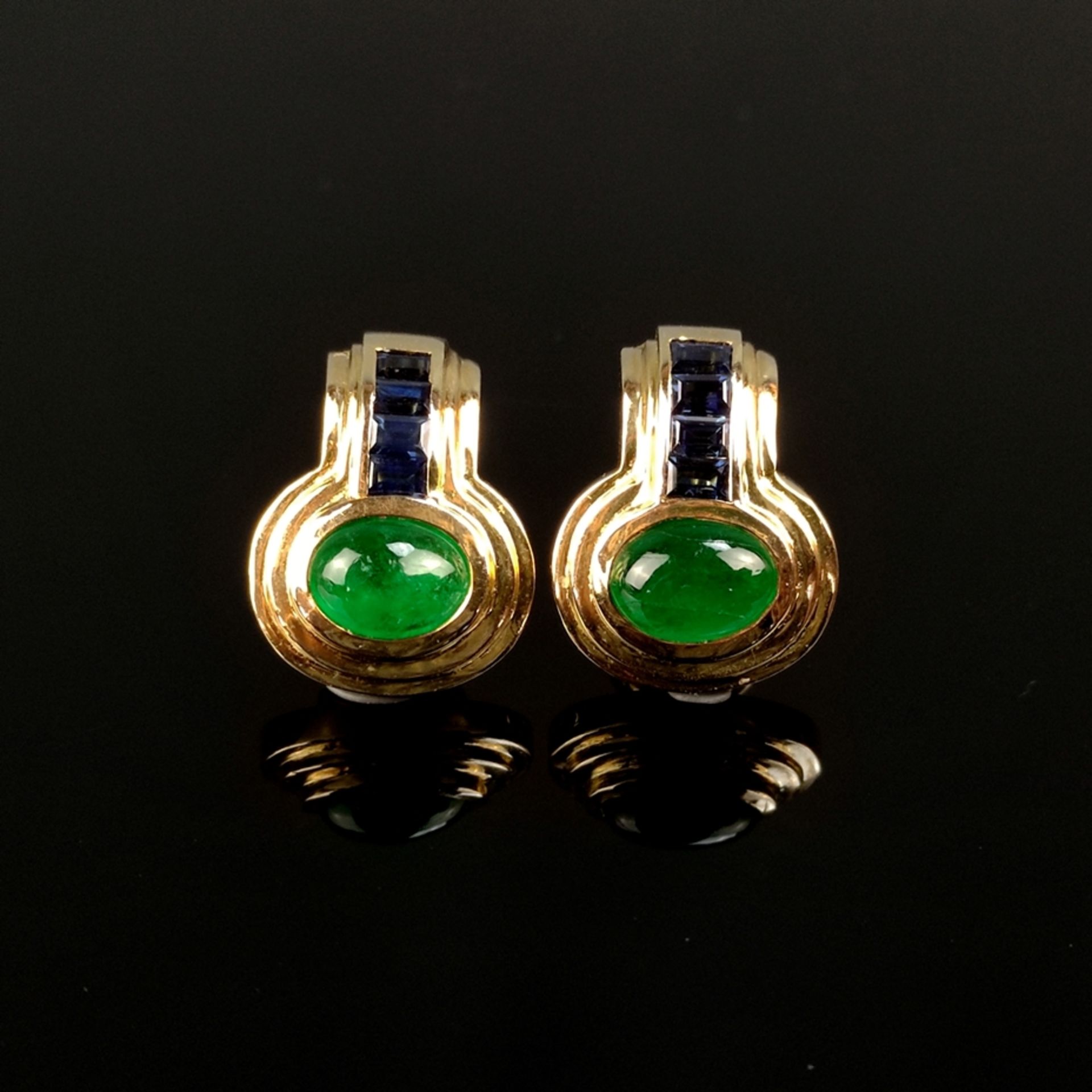 Paar exklusive Smaragd Saphir Ohrringe, 750/18K Gelbgold (punziert), 9,47g, als Stecker gearbeitet,