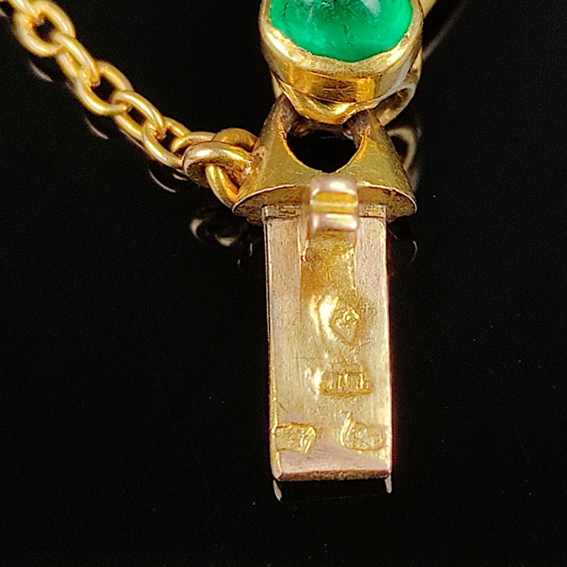 Smaragd-Diamant-Armband, 750/18K Gelbgold (getestet und unleserlich punziert), 23,87g, Armband aus  - Bild 2 aus 2