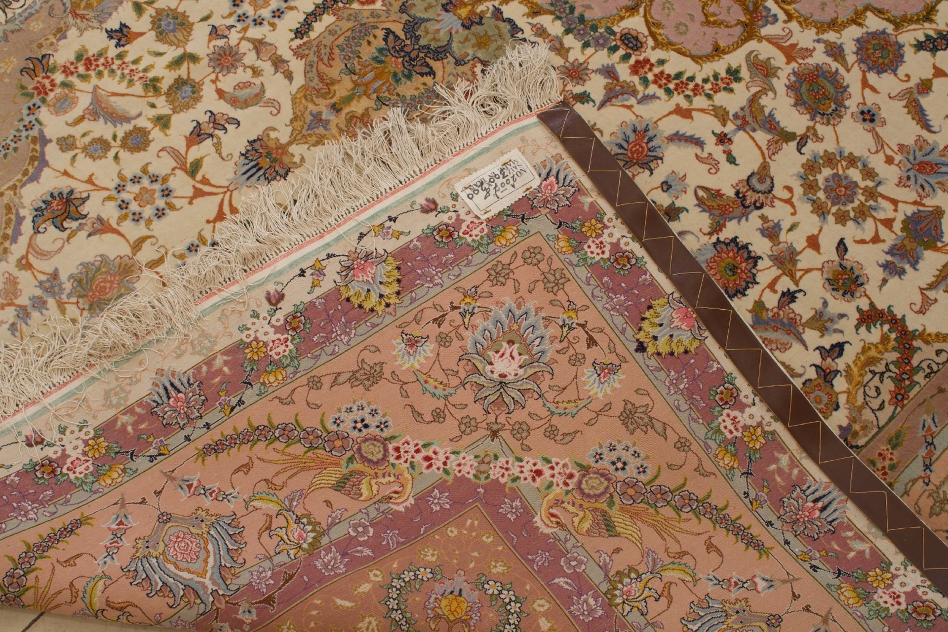 Grosser Taebris Teppich, Iran | Large Taebris carpet, Iran - Bild 4 aus 5