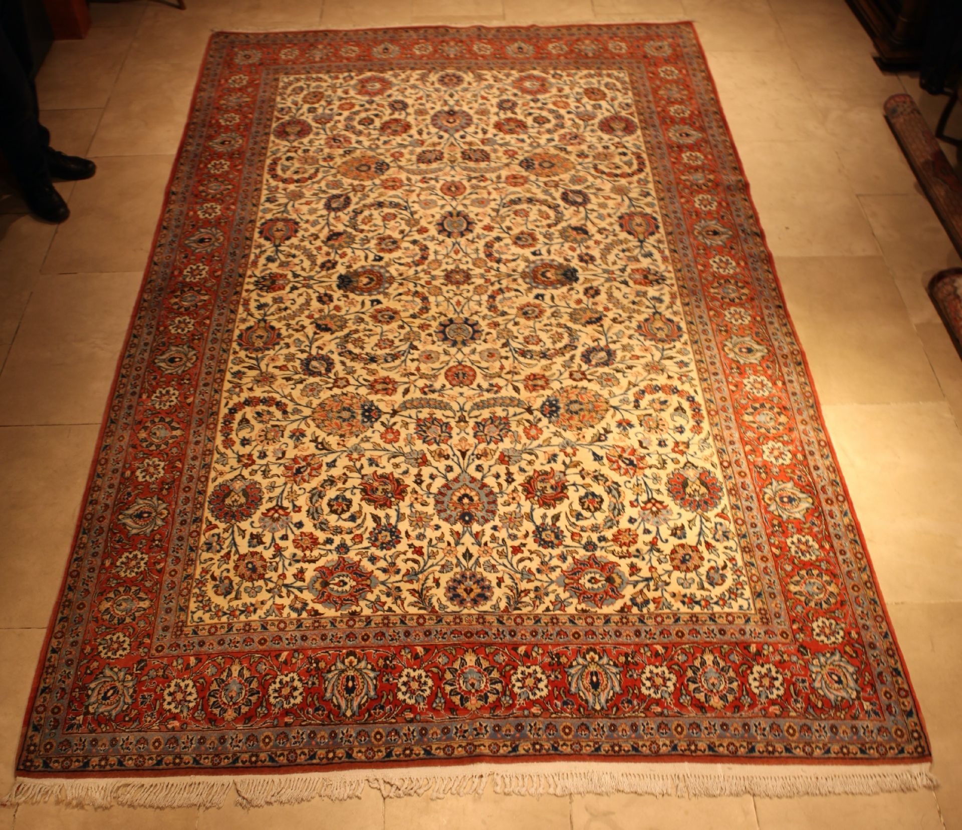 Grosser Isfahan Woll-Teppich | Large Isfahan wool carpet