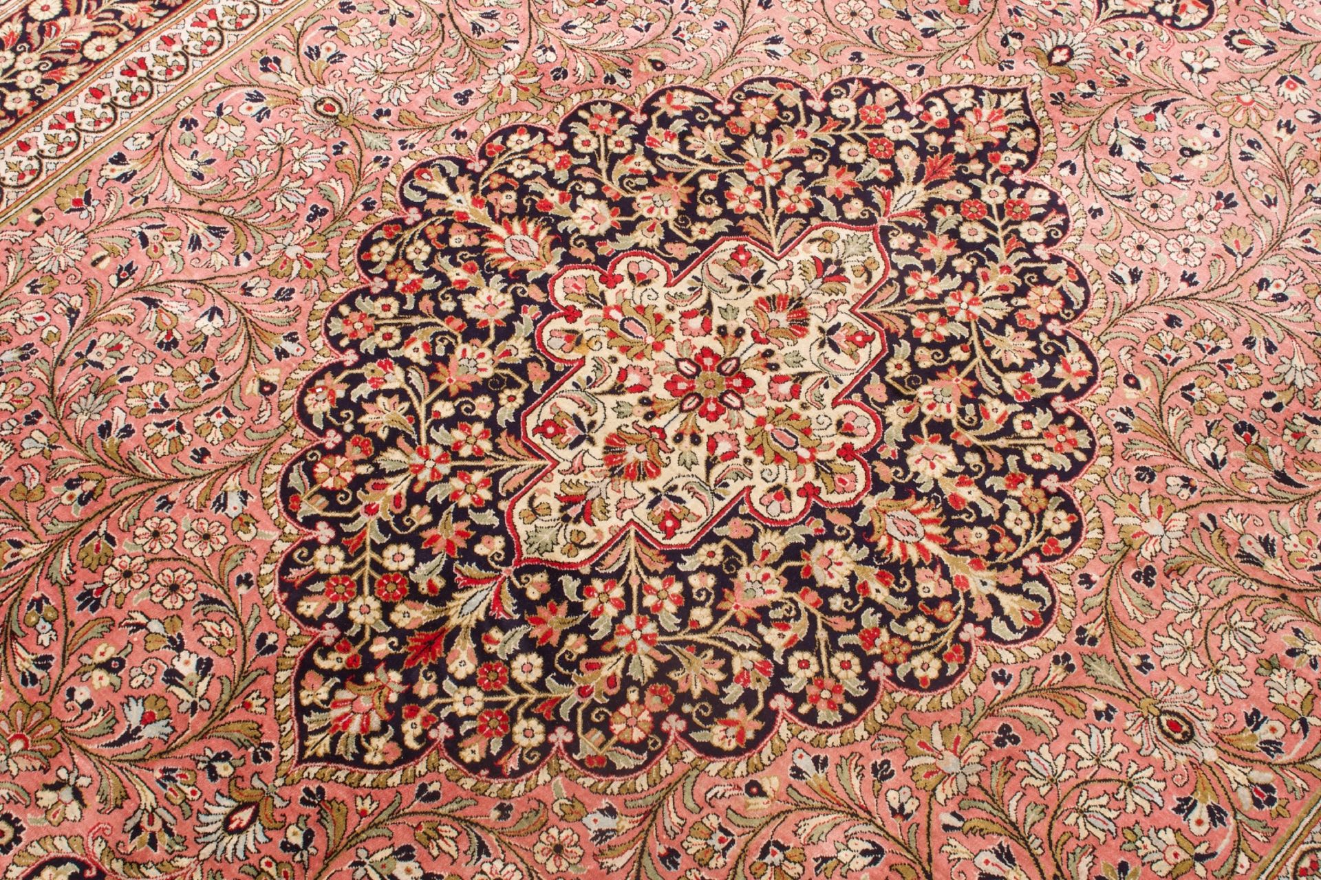 Ghom Seidenteppich Iran | Ghom silk carpet Iran - Image 2 of 5