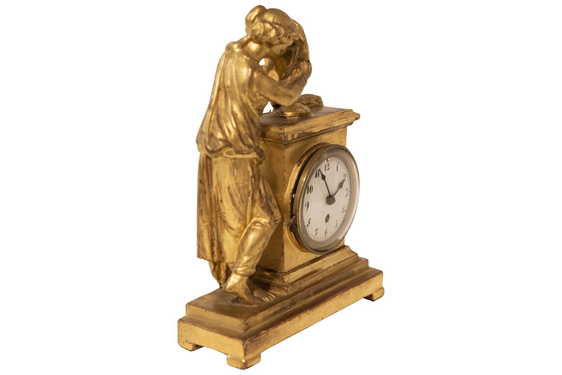 Gold bemalte Standuhr aus Holz mit Sockel und Figur mit Pokal | Gold Painted Wooden Grandfather Clo - Image 3 of 5