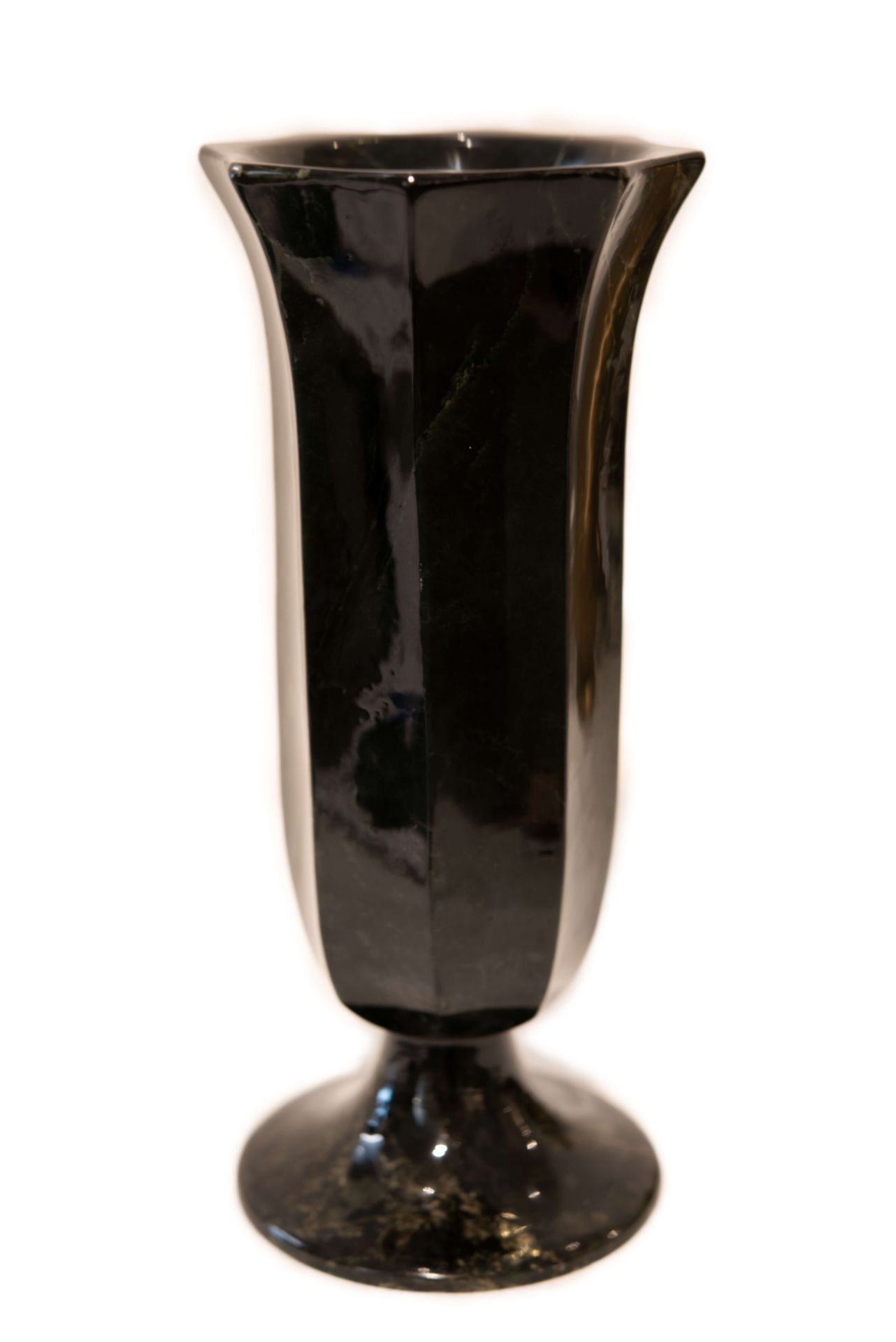 Steinvase  | Stone Vase Black - Bild 3 aus 5