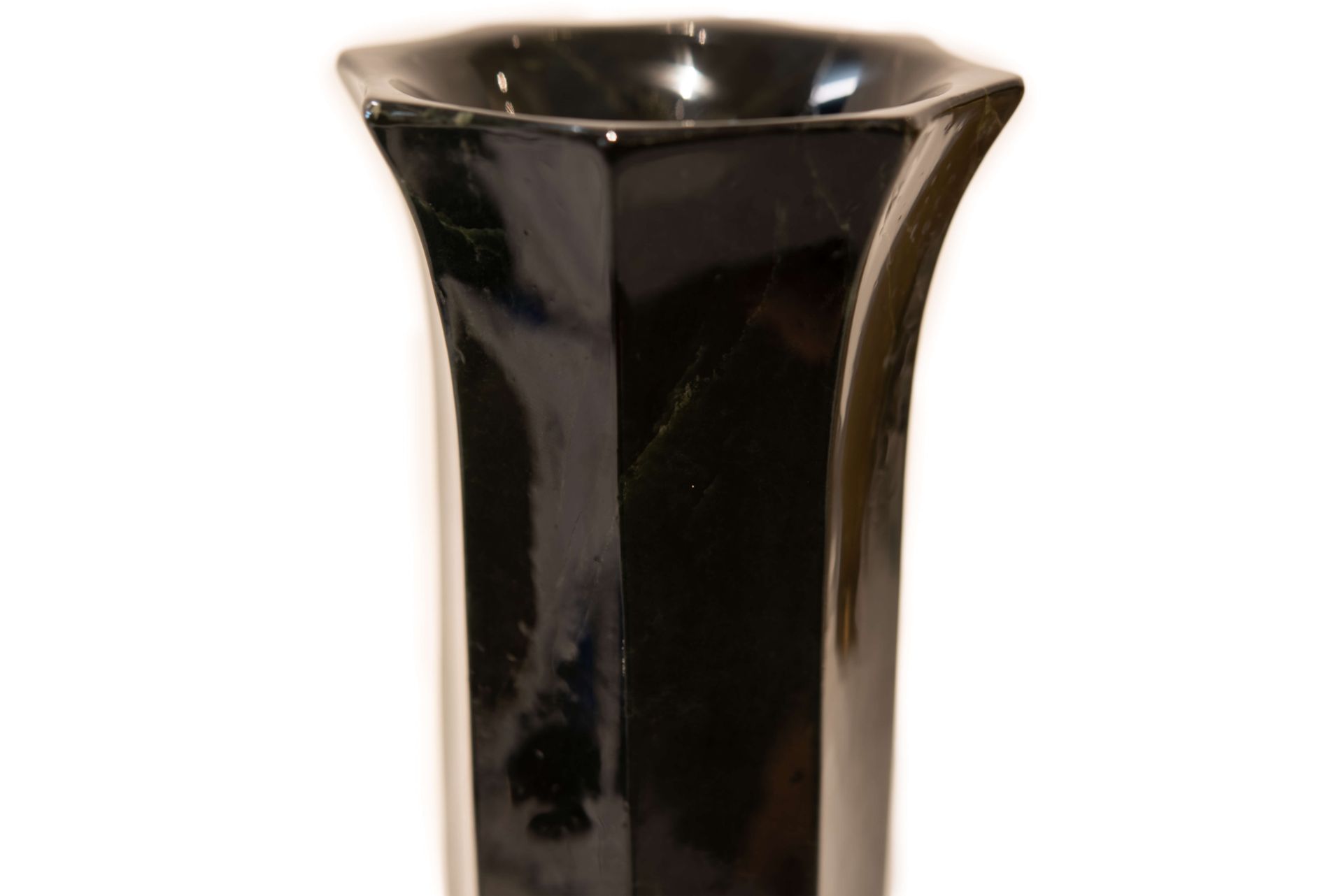 Steinvase  | Stone Vase Black - Bild 4 aus 5