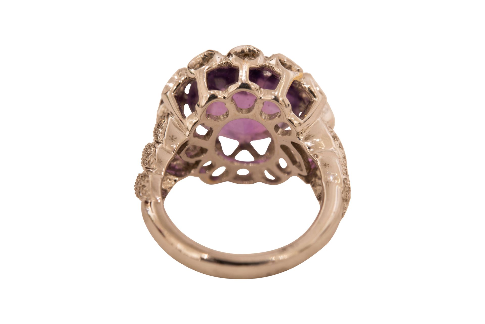 Ring WG mit Brillanten und einen Amethyst|Ring with Diamonds and an Amethyst - Image 5 of 5