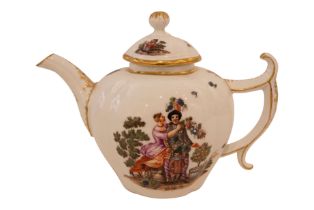 Meissen 1740 Teekanne mit Harlekin Szenen|Meissen 1740 Teapot with Harlequin Scenes