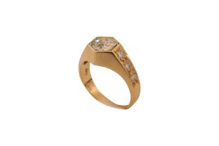 Ring GG 585/fein mit einem Altschliff Diamanten|Ring with One Old Cut Diamond