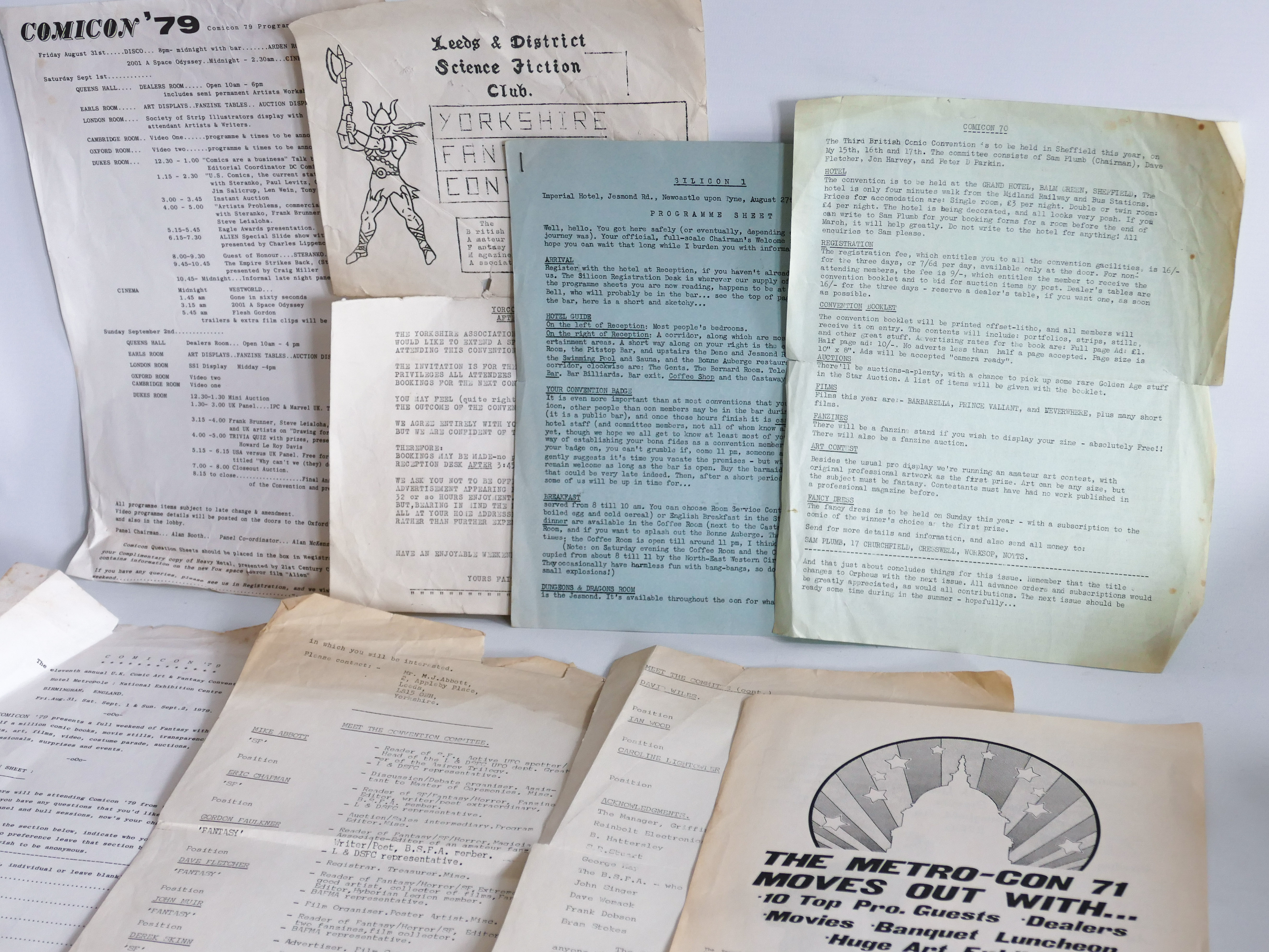 LOT OF CONVENTION PROGRAMMES ITINERARIES HANDOUTS NEWSLETTERS COMICON FANTASYCON METROCON UK 1969-79 - Image 2 of 2