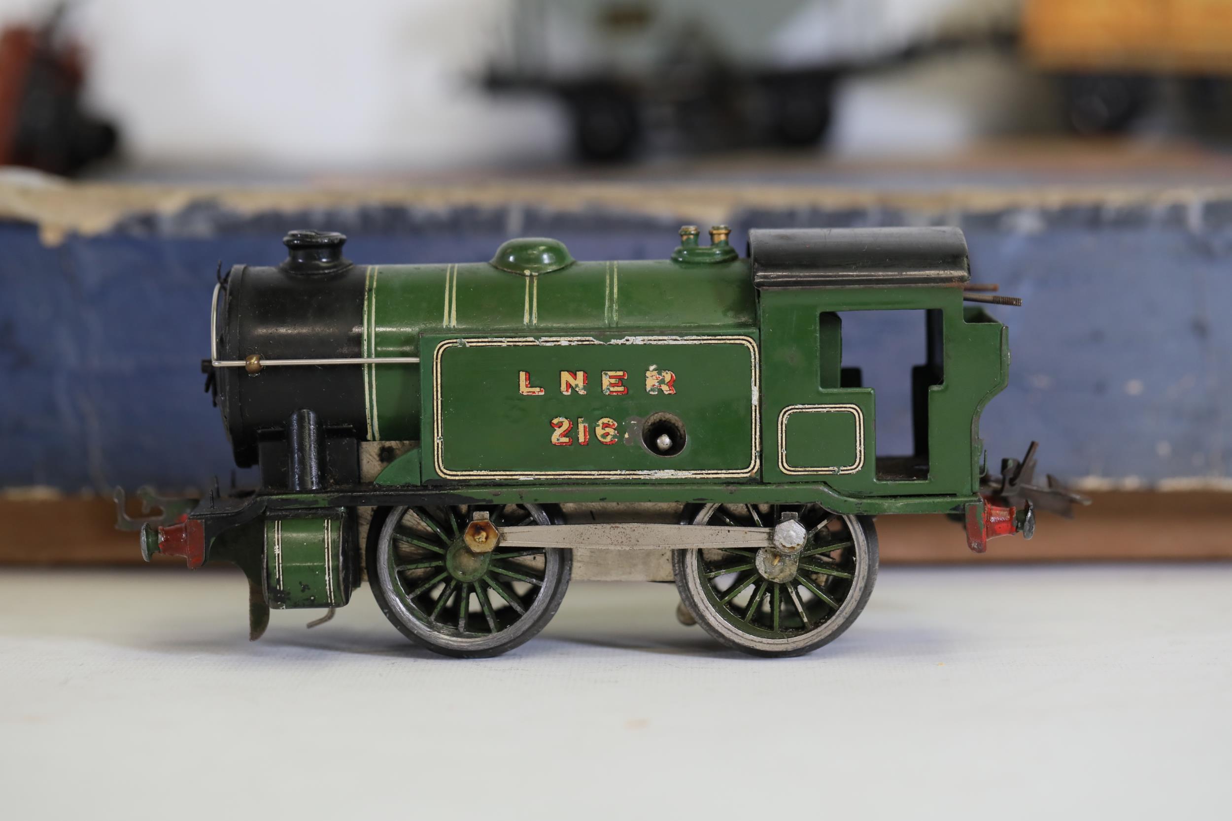 Large Collection of Vintage Hornby Meccano Trains - Image 5 of 45