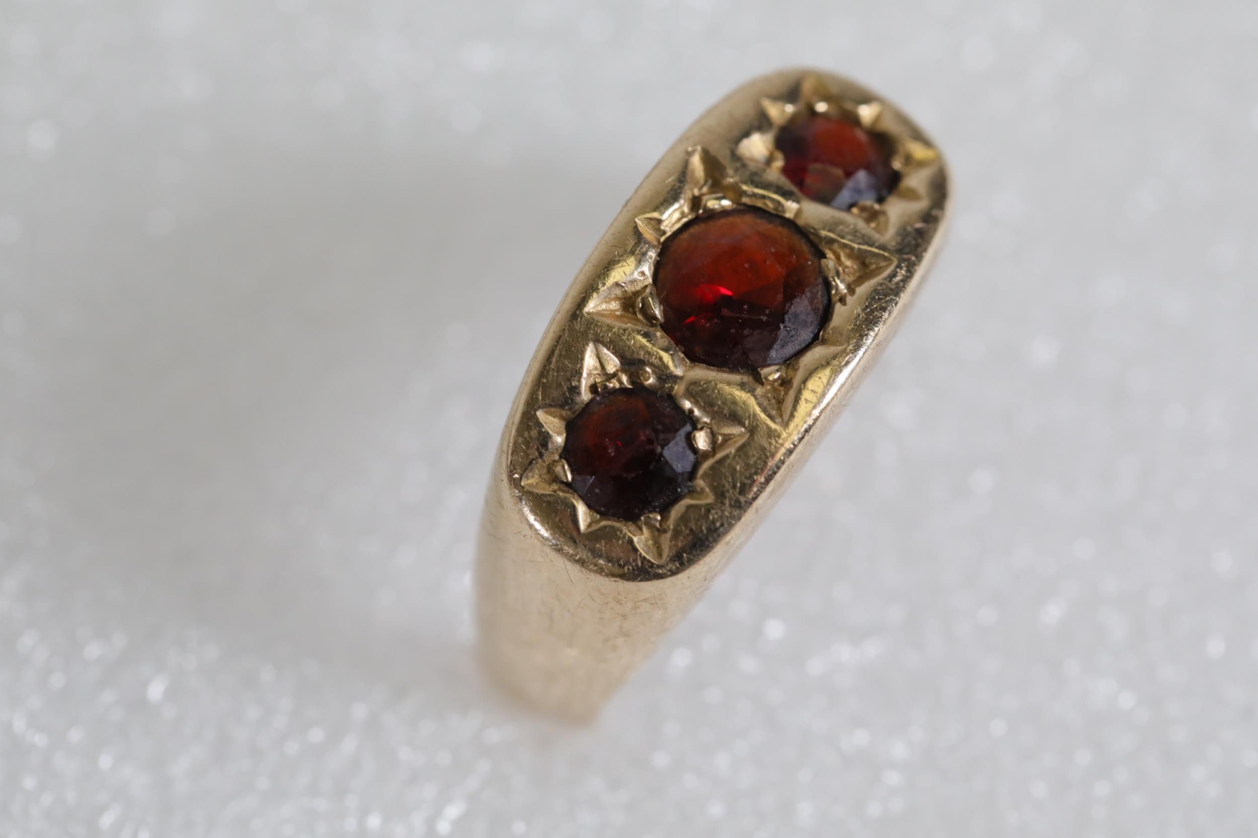 9ct Gold 3x Ruby Gold Ring