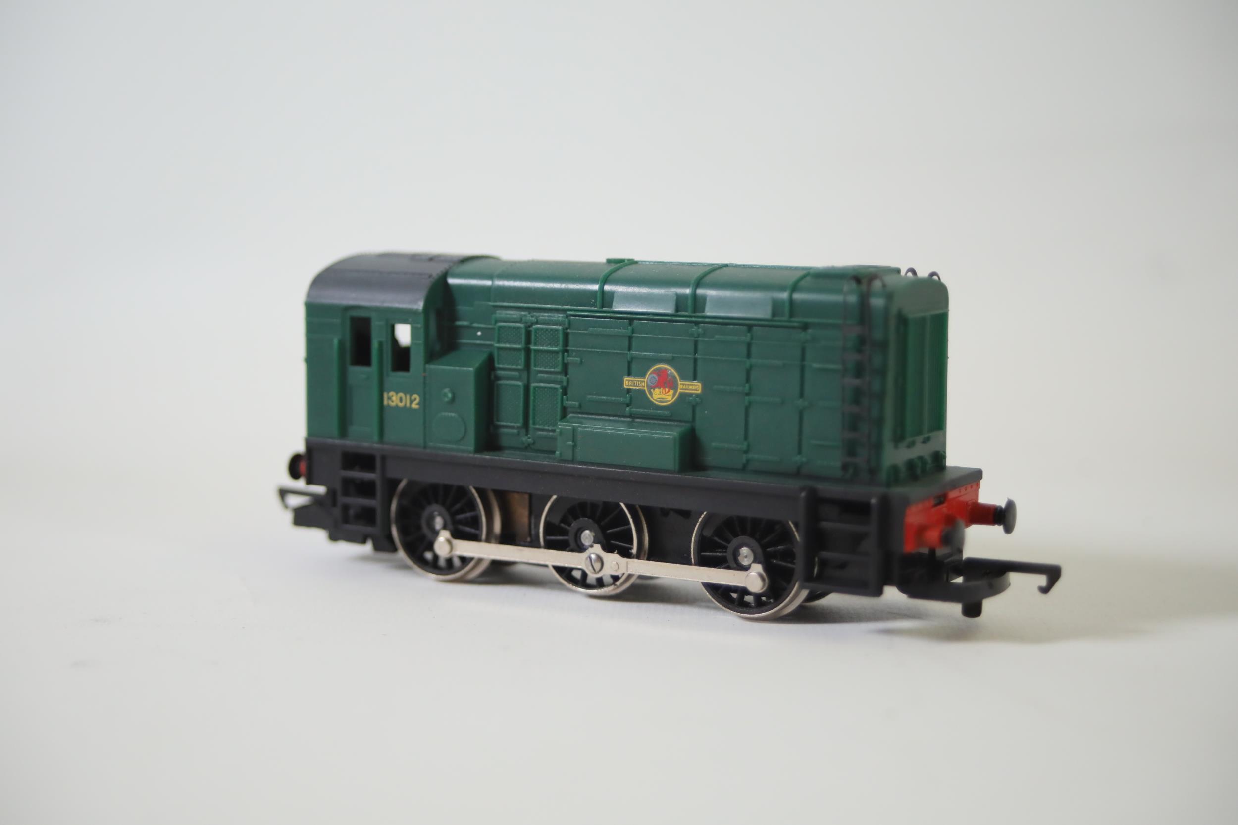Hornby BR Class 29 BoBo Diesel 6124 Plus Other - Image 9 of 14
