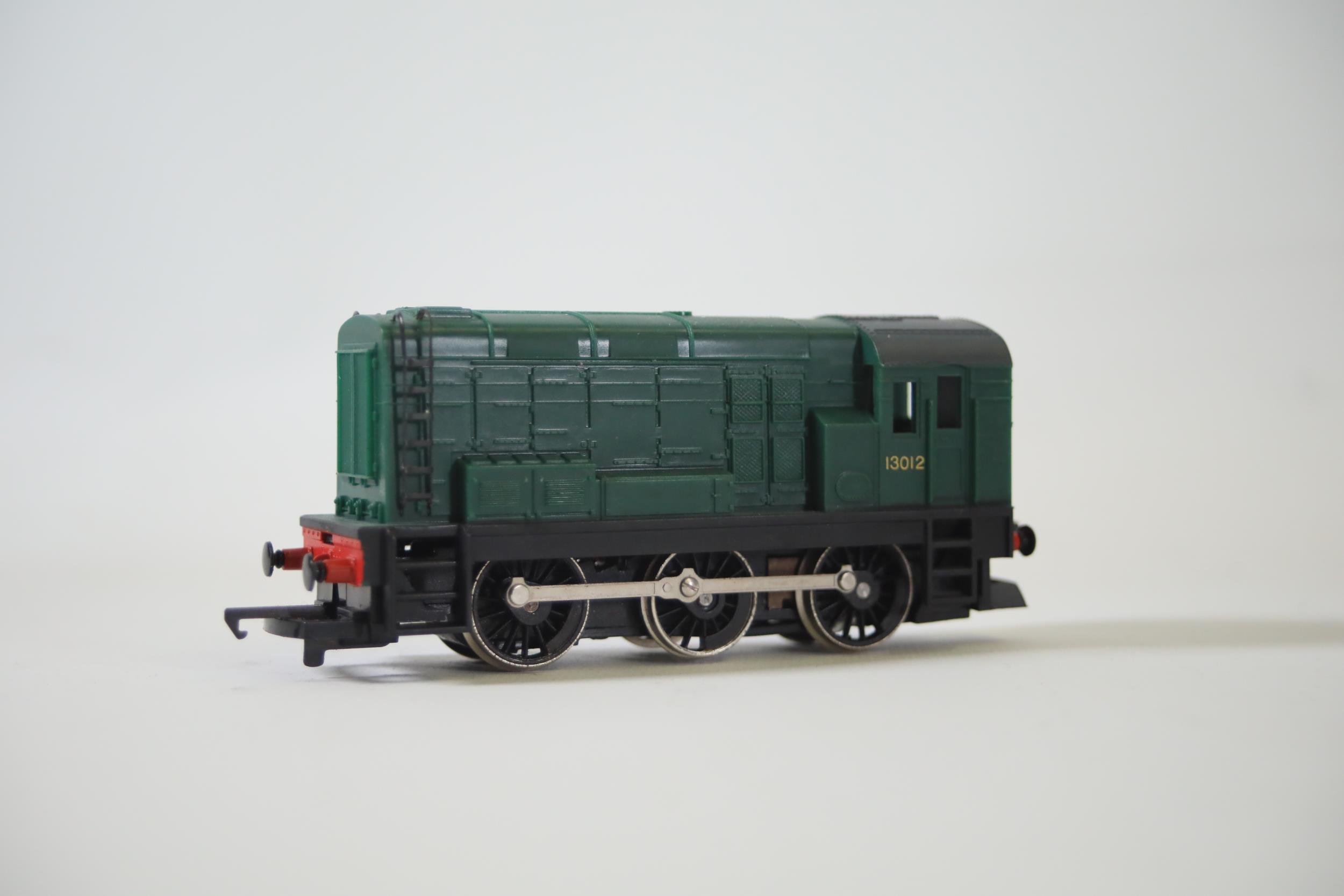 Hornby BR Class 29 BoBo Diesel 6124 Plus Other - Image 10 of 14