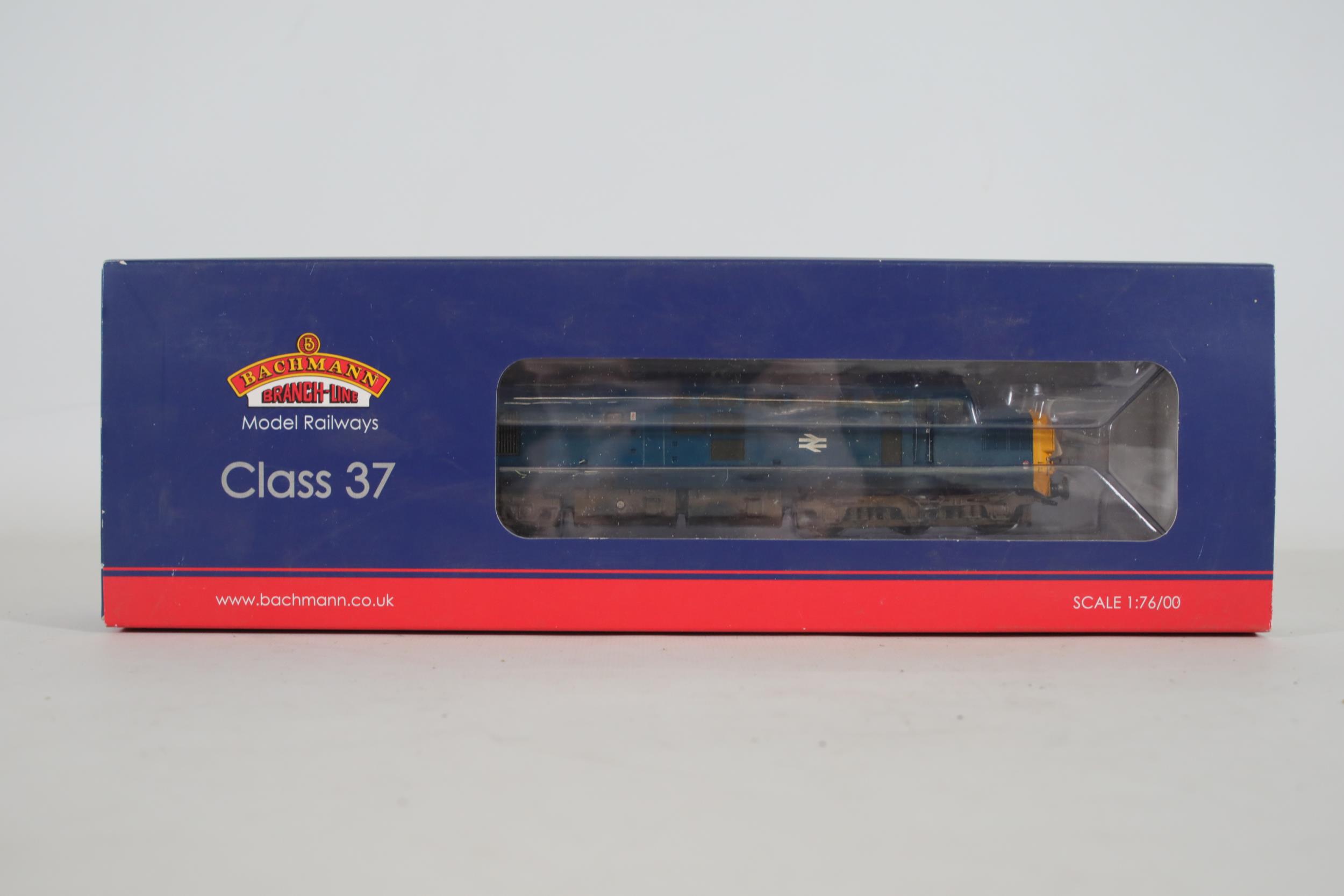 Bachmann BR Blue Class 37 37003 OO Gauge Locomotive - Image 5 of 8