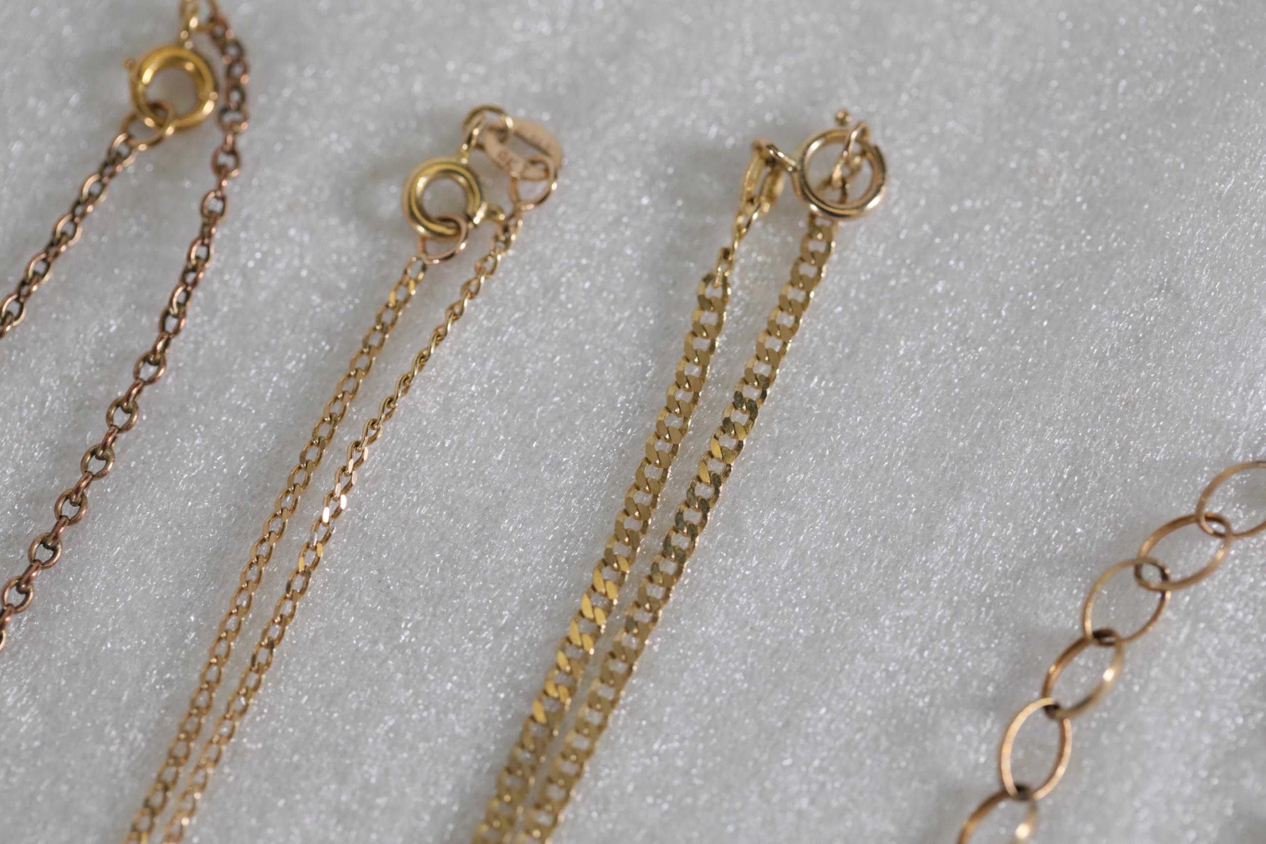 A Collection of  6 Various Gold Chains - Image 7 of 10