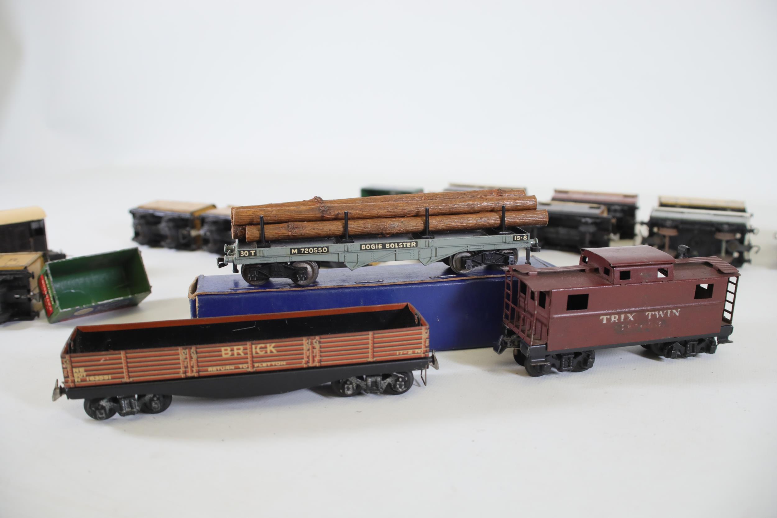 Large Selection of Tin Plate OO Gauge Goods Carriers and Wagons - Image 5 of 8
