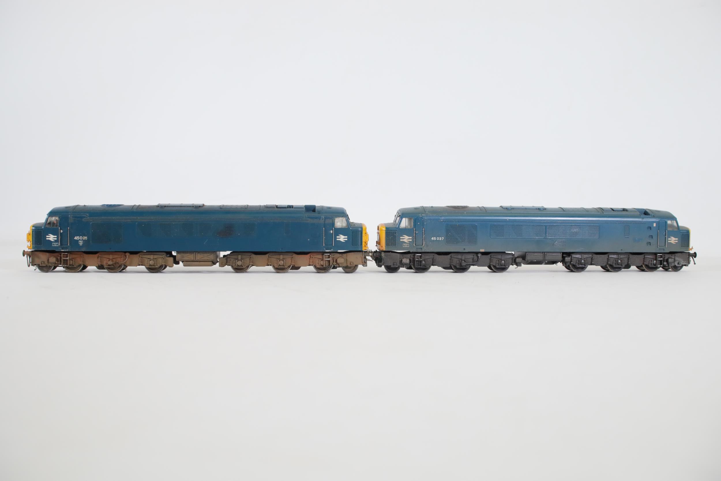 2 Bachmann BR Blue OO Gauge Locomotives Class 45 45037 and 45025 - Image 6 of 8