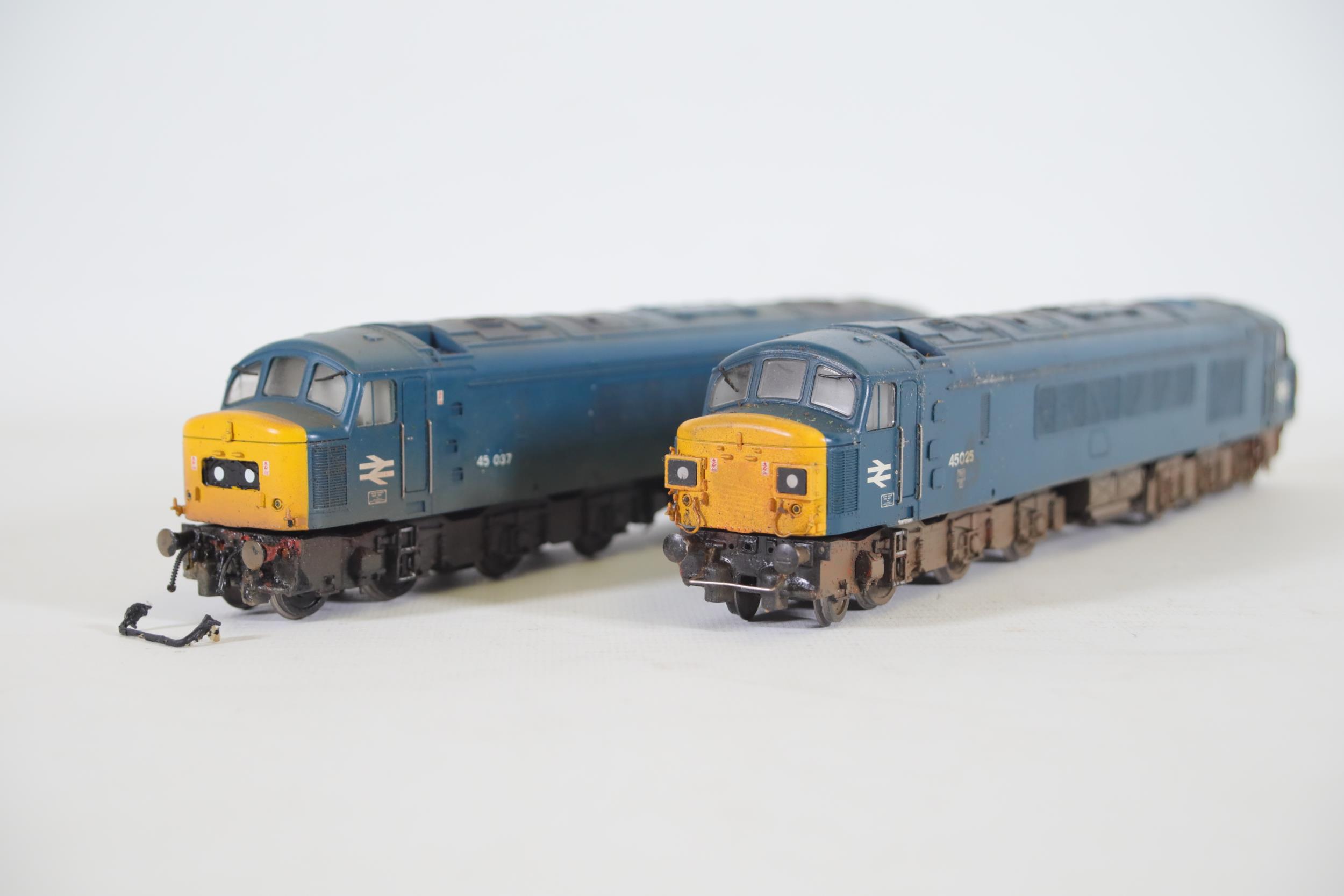 2 Bachmann BR Blue OO Gauge Locomotives Class 45 45037 and 45025