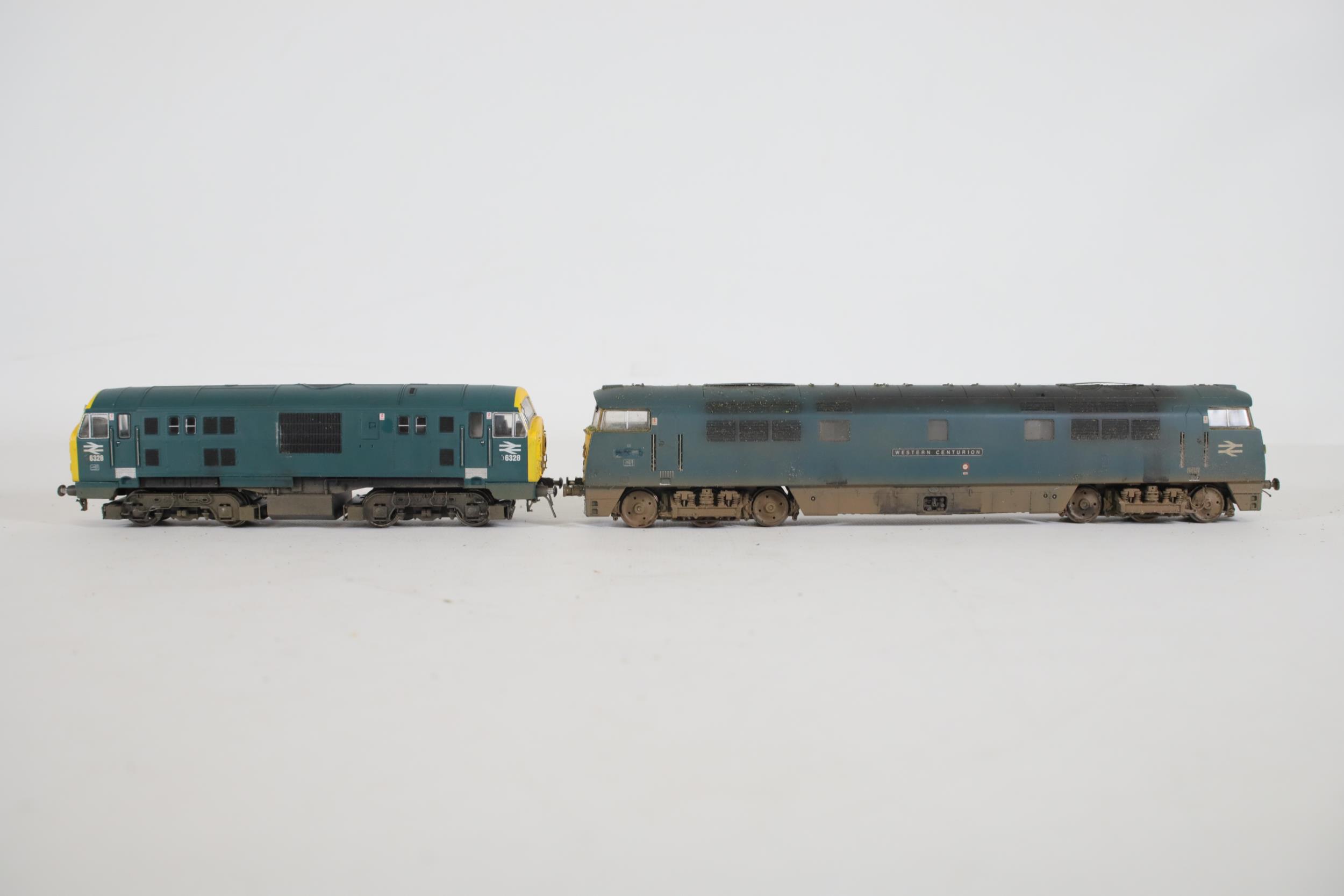 2 Green Locomotives by Dapol Western Centurion - Image 5 of 8