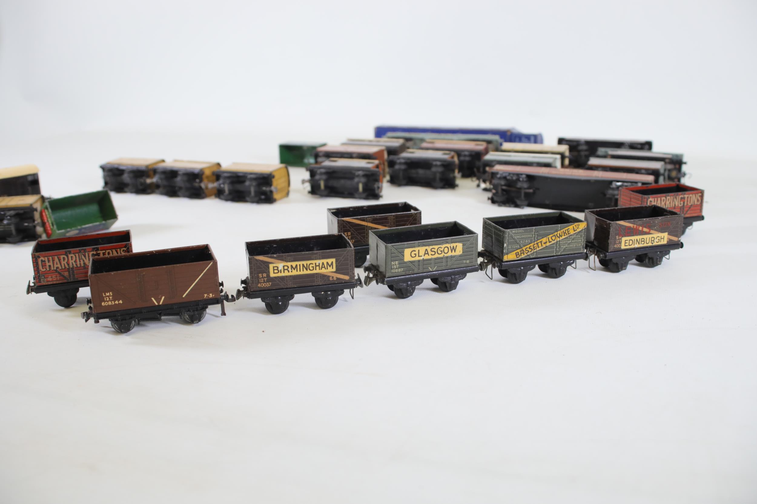 Large Selection of Tin Plate OO Gauge Goods Carriers and Wagons - Image 4 of 8
