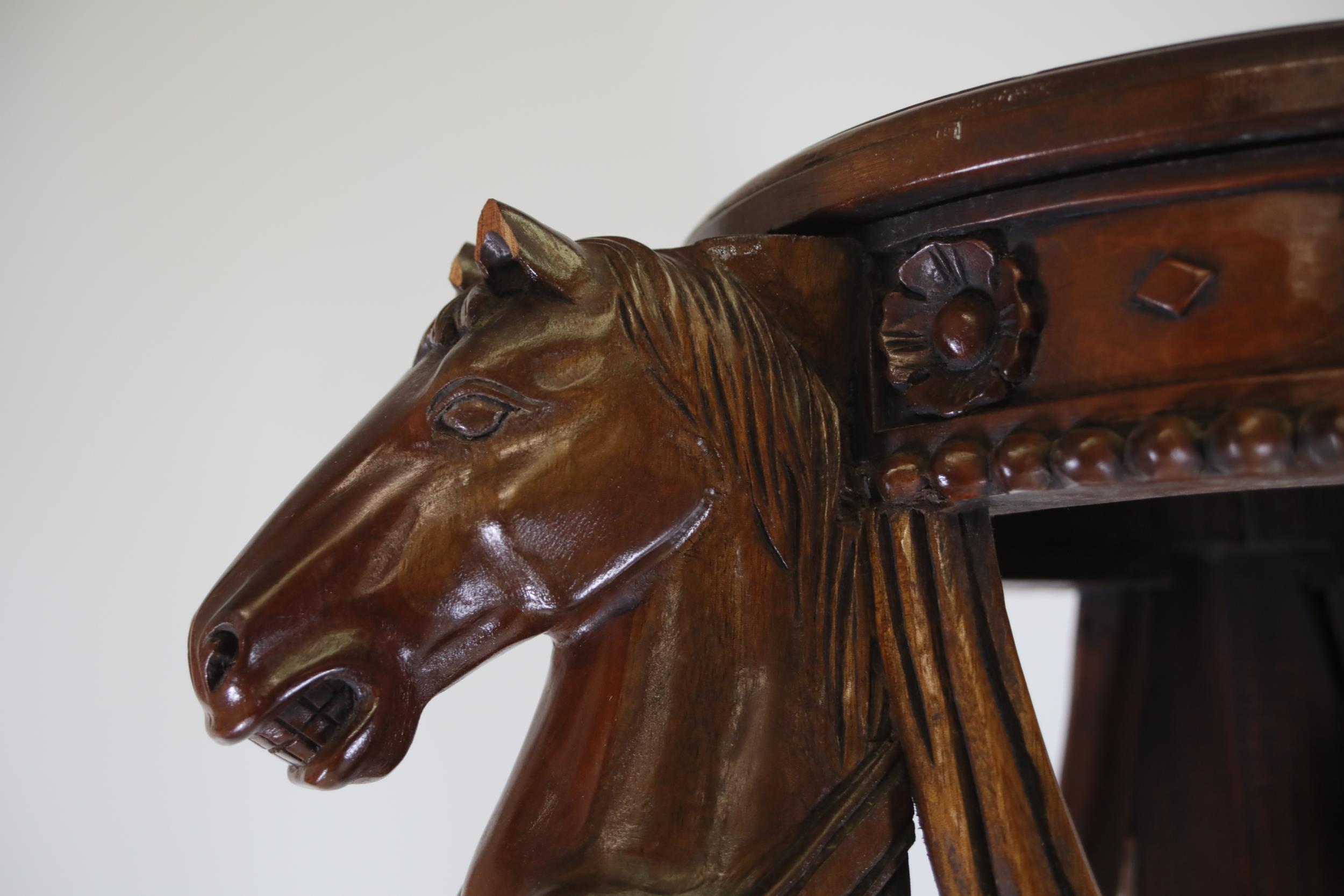 Beautifully Carved Horse Head Trophy Table - Image 7 of 11