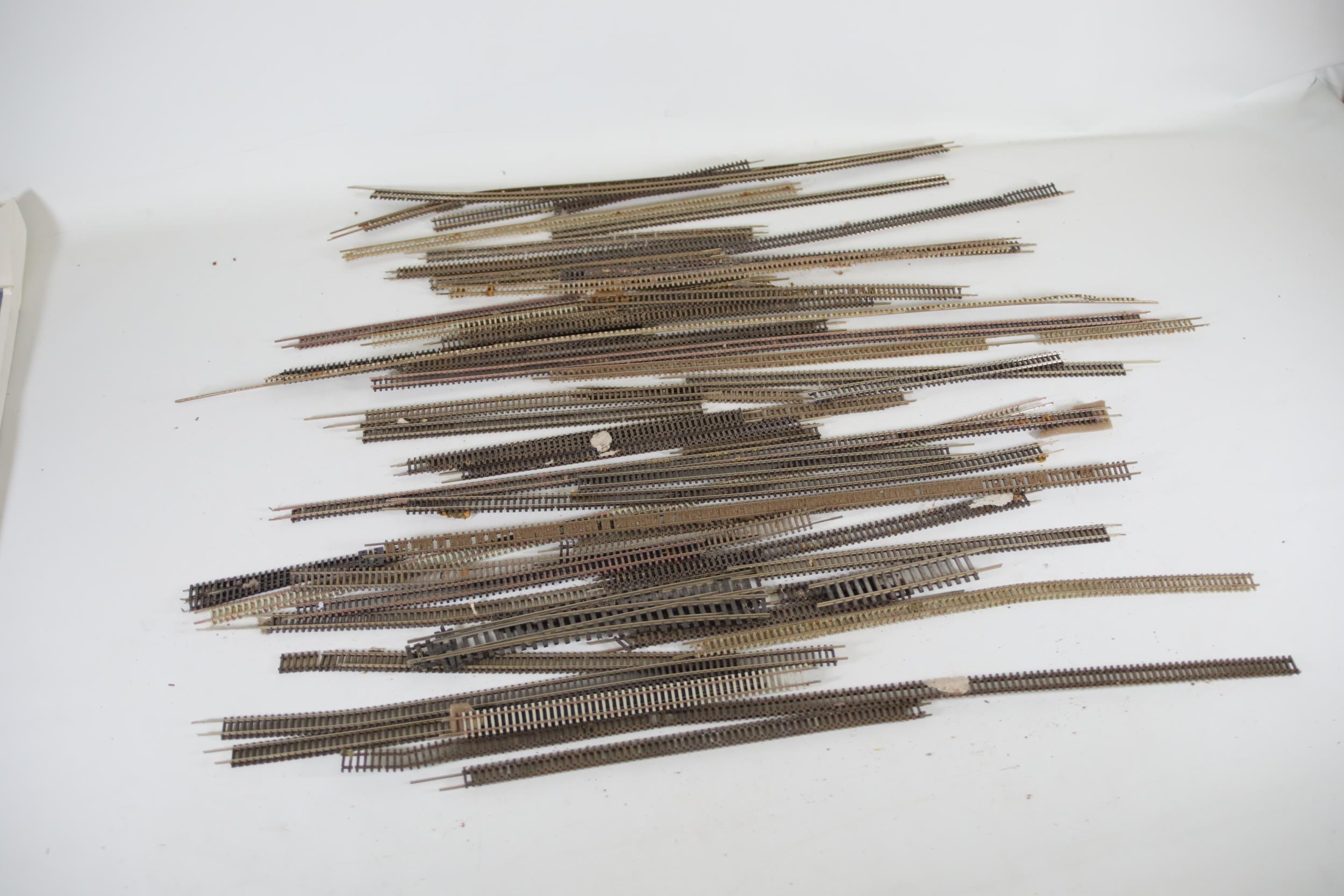 Very Large Amount of N Gauge Streamline Track - Image 5 of 11