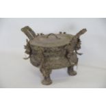 Archaic Bronze Chinese Ding