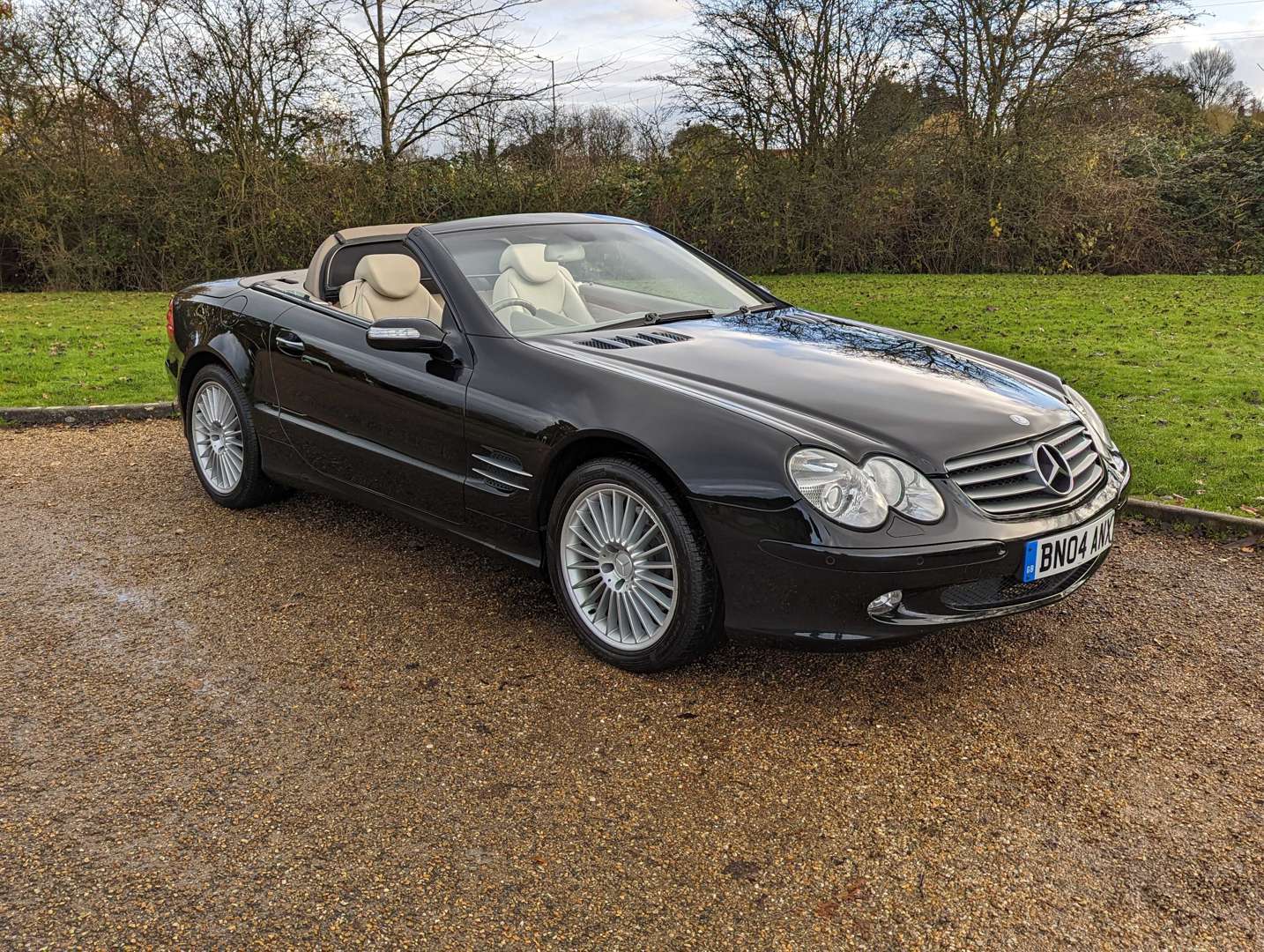 2004 MERCEDES SL500 AUTO