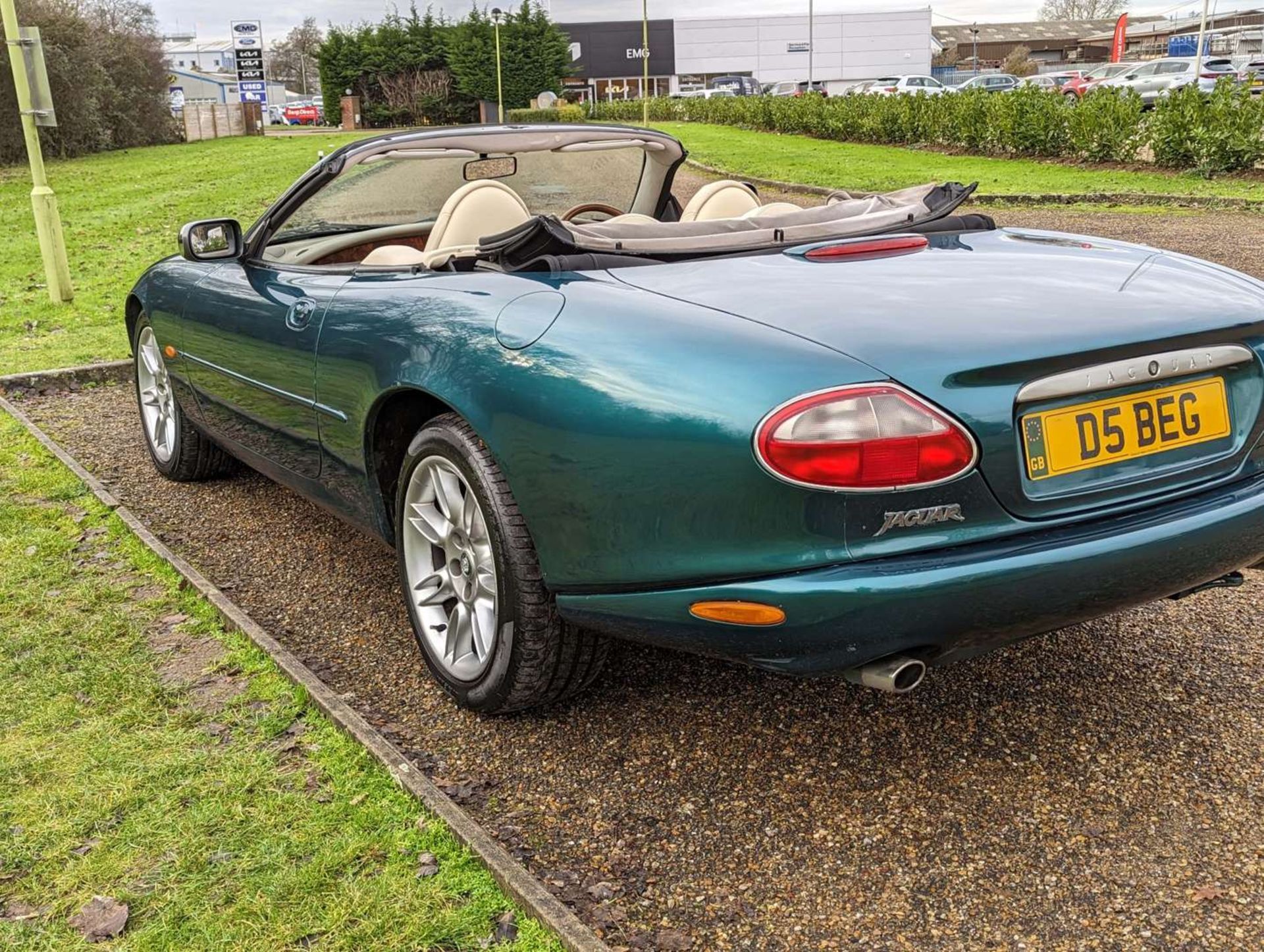 1997 JAGUAR XK8 4.0 CONVERTIBLE AUTO - Image 11 of 30