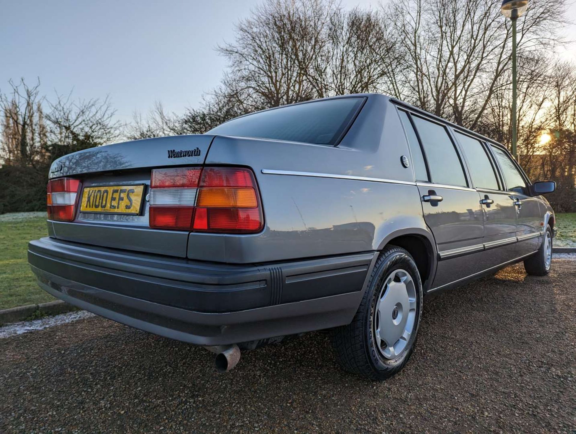 1993 VOLVO 940 WENTWORTH AUTO LIMO - Image 10 of 30