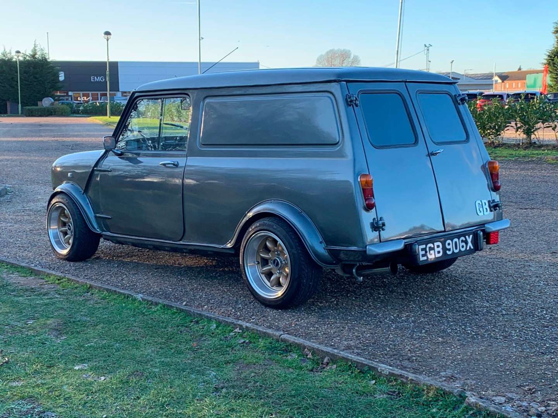 1981 AUSTIN MORRIS MINI 95L VAN - Image 5 of 27